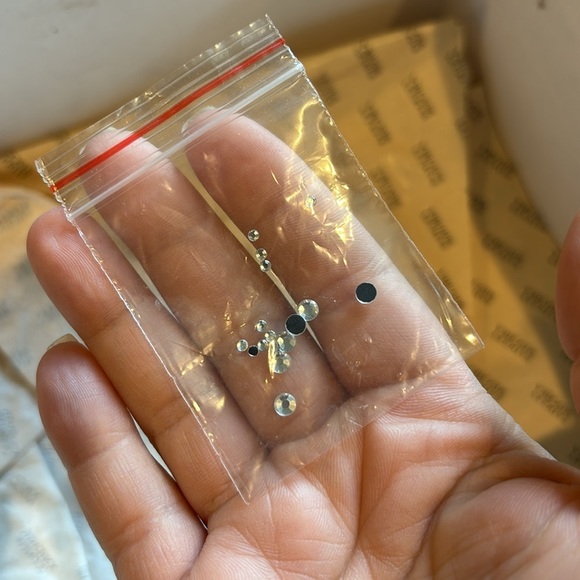 Badgley Mischka Rouge in latsat - champagne color size 6.5 - Picture 13 of 14